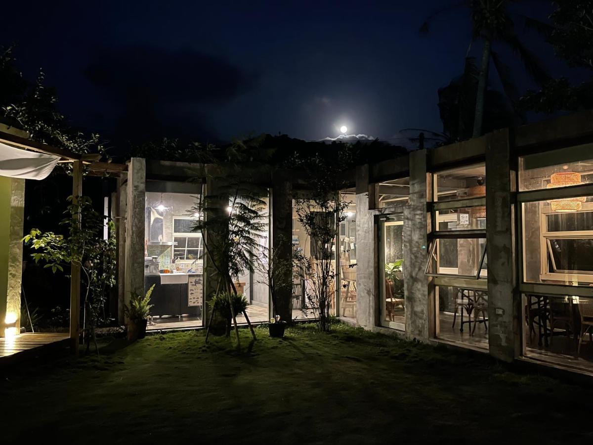 Mooning The Hill Apartment Manzhou Exterior foto